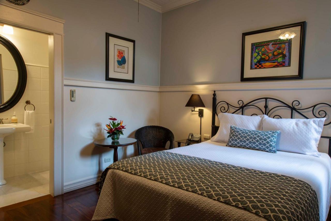 Hotel Grano De Oro 4*