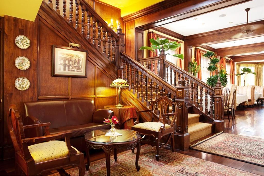 Hotel Grano De Oro 4*