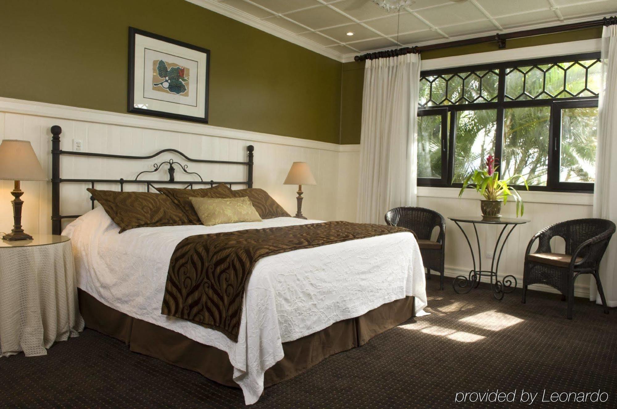 Hotel Grano De Oro 4*